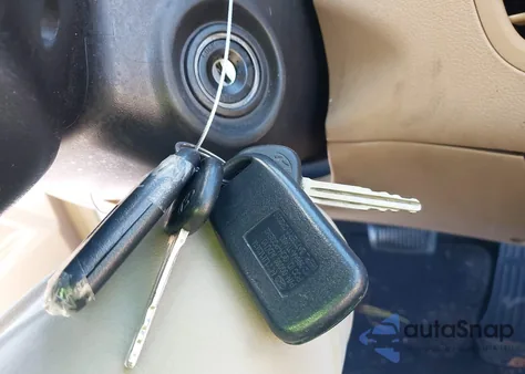 2013 Hyundai Elantra Limited z USA, uszkodzony, nr VIN 5NPDH4AE1DH391390